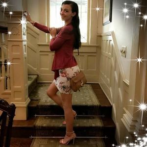 Meet your Posher, Alysha